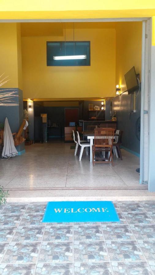 GATE 14 Inn Nakhon Phanom Exterior foto